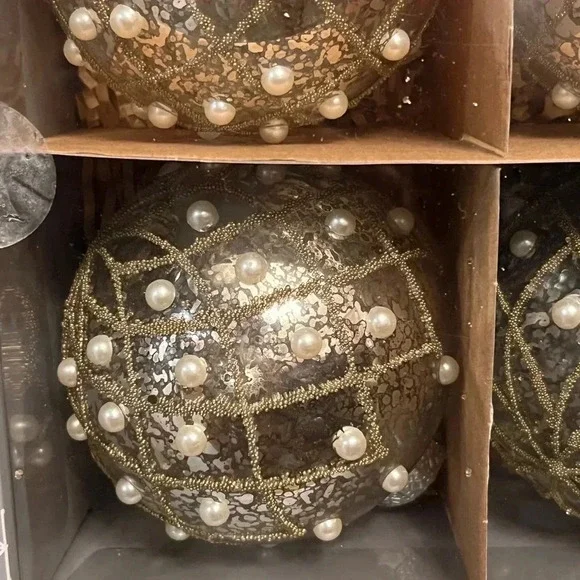 Holiday Christmas Ornaments set of 4 - Picture 3 of 5